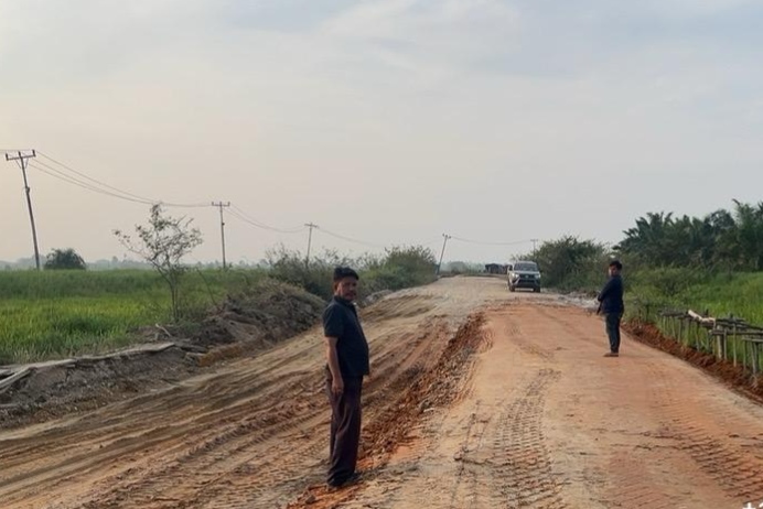 Jalan Sontang-Duri Kembali Bisa Dilalui, Truk Besar Diminta Batasi Tonase