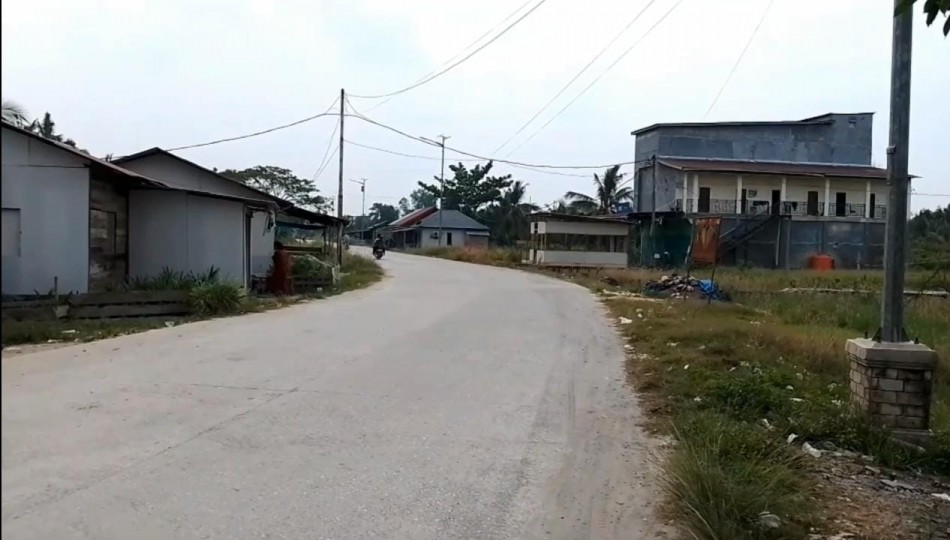 Kabut Asap Menyelimuti Kubu dan Kubu Babussalam, Warga Mulai Rasakan Dampaknya