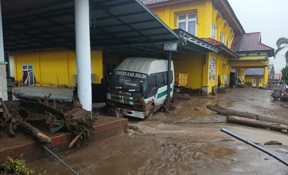 Kantor Bupati Solok Terdampak Galodo, Aktivitas Perkantoran Dihentikan Sementara