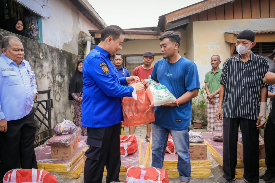 Tujuh Keluarga Korban Kebakaran di Pekanbaru Dapat Bantuan, Pemko Siapkan Kebutuhan Sekolah Anak