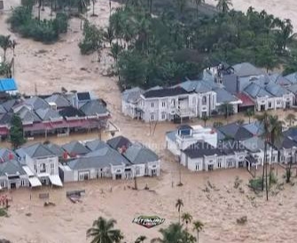 Dua Kecamatan di Padang Terendam Banjir, Petugas Bergerak Evakuasi Warga