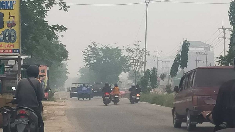  PM2.5 Tercatat 118,8 µg/m³, Udara Pekanbaru Tidak Sehat, Kabut Asap Masih Ancam Kesehatan 