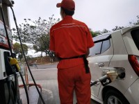 Pemerintah Terapkan Aturan Baru, Mobil Pribadi Hanya Bisa Beli Pertalite 50 Liter per Hari