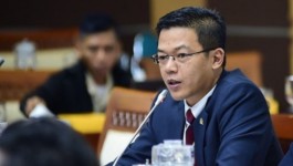 Dua Kapal Pertamina Tertahan di Selat Hormuz, Menlu Sugiono: Pasokan BBM Relatif Aman