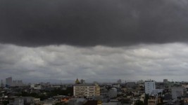 Hari Ini, Hujan Ringan Berpotensi Mengguyur Kota-kota Besar Termasuk Pekanbaru