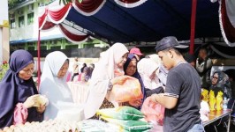 Pemprov Riau Kembali Gelar Operasi Pasar Murah, Harga Beras, Minyak, Gula Kini Jauh Lebih Terjangkau