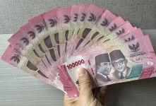 Rupiah Cetak Rekor Terbaik, Tembus Rp17.980 per Dolar AS, Terkuat dalam Sepekan