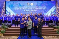 Ketua KONI Pekanbaru Dilantik, Wako Agung Nugroho Janjikan Tambahan Anggaran Pembinaan Atlet