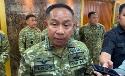 Dasco Pimpin Rapat DPR Bersama TNI-Polri Jelang HUT RI, Panglima TNI Ingatkan Bahaya Hoaks