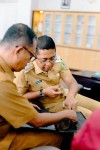 Respons Cepat Wabup Rohil, Bersama Kadisdik Cek Cache Review Kondisi Bangunan SMPN 3 Sinaboi