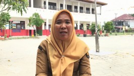 Keterbatasan HP Orangtua Siswa Jadi Kendala Penerapan PJJ di Pekanbaru 