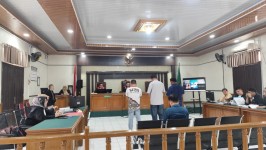 Empat Warga Bersaksi dalam Sidang Budi Darmawan, Fasos dan Akses Jalan Jadi Sorotan
